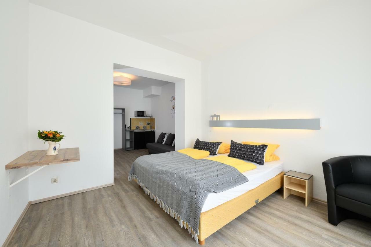 Aparthotel Ford BRE