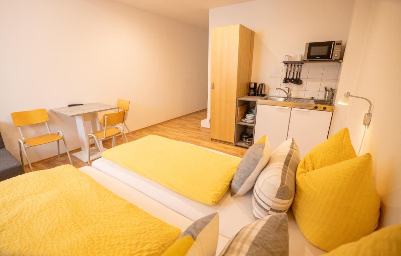 Ford Aparthotel BRE